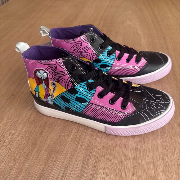 Disney Nightmare Before Christmas Jack & Sally High Top Sneakers Women’s 7.5 NWT - Picture 2 of 7